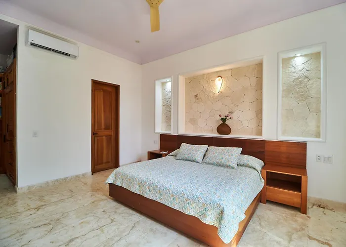 Luxury 7 Bedroom Oceanfront At Hacienda Tankah With Infinity Pool & Premium Hospitality Pousada