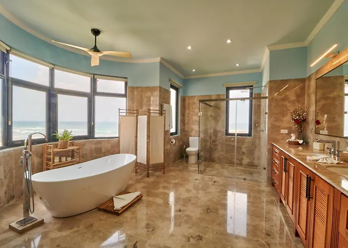 Luxury 7 Bedroom Oceanfront At Hacienda Tankah With Infinity Pool & Premium Hospitality Pousada Tulum
